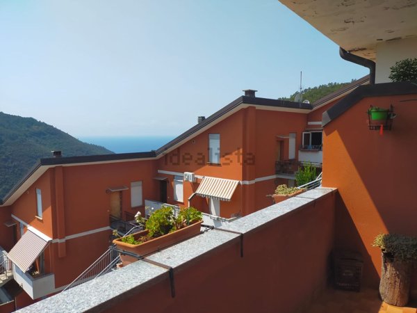 appartamento in vendita a Deiva Marina