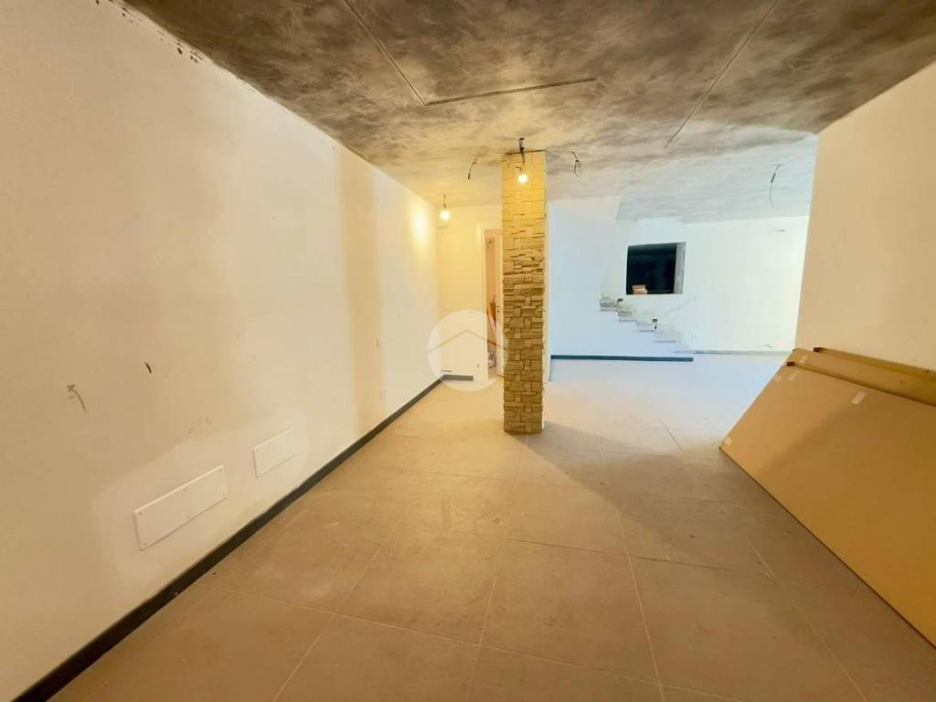 casa indipendente in vendita a Deiva Marina in zona Piazza