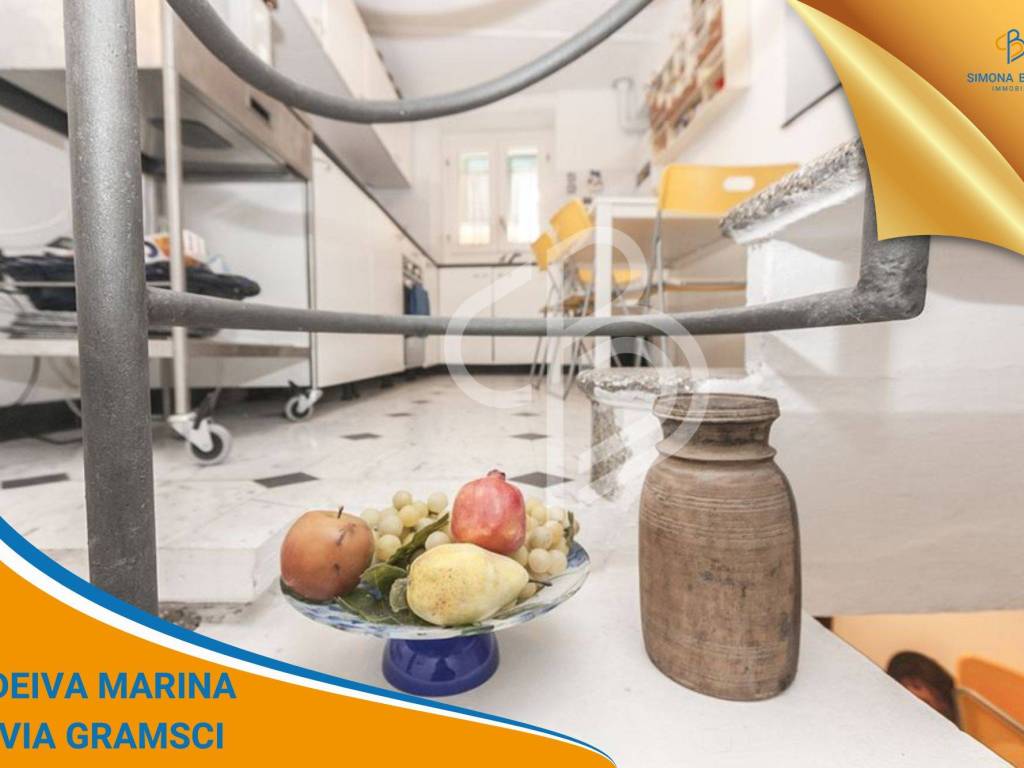 appartamento in vendita a Deiva Marina in zona Piazza