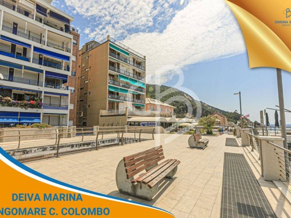 appartamento in vendita a Deiva Marina in zona Piazza
