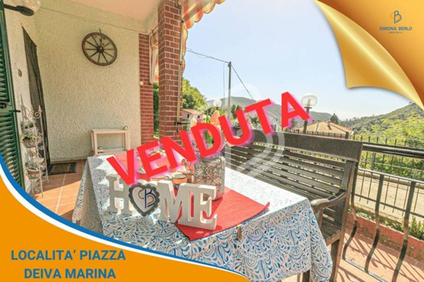 casa indipendente in vendita a Deiva Marina in zona Piazza