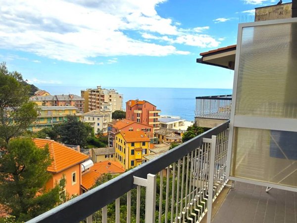 appartamento in vendita a Deiva Marina in zona Piazza