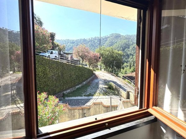 appartamento in vendita a Deiva Marina in zona Piazza