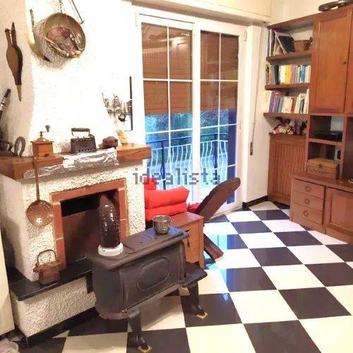 appartamento in vendita a Deiva Marina in zona Piazza