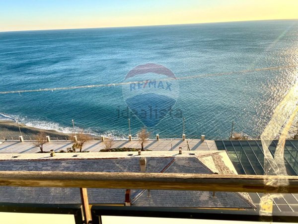 appartamento in vendita a Deiva Marina