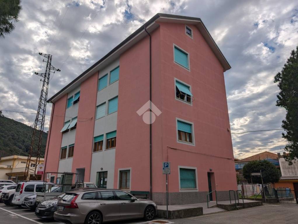 appartamento in vendita a Deiva Marina in zona Piazza