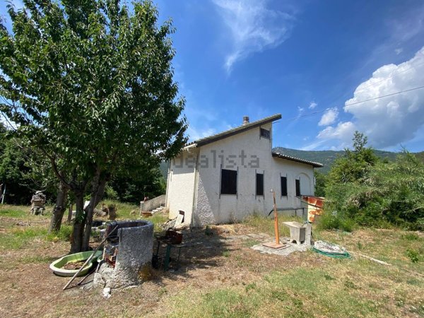 casa indipendente in vendita a Deiva Marina