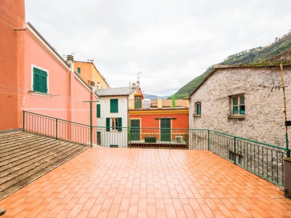 appartamento in vendita a Deiva Marina in zona Piazza