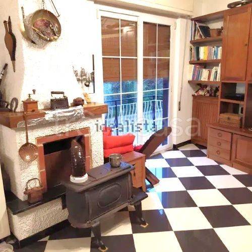 appartamento in vendita a Deiva Marina in zona Piazza