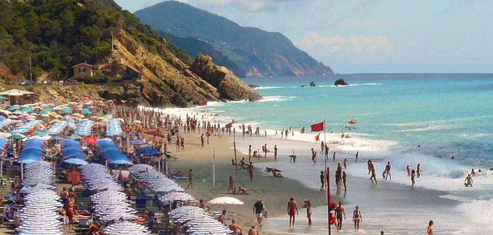 appartamento in vendita a Deiva Marina in zona Piazza