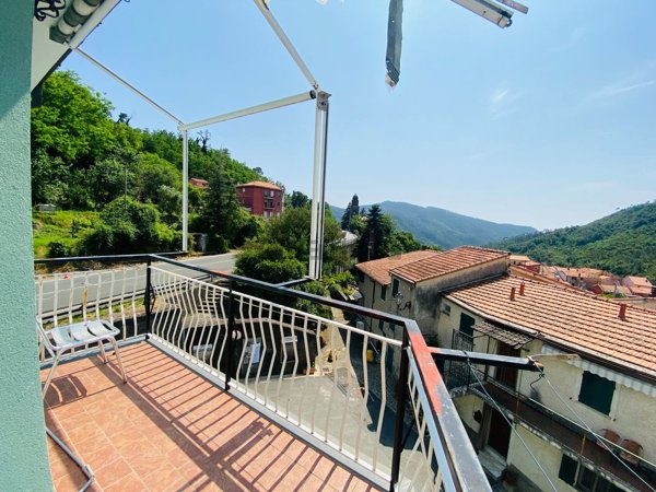 appartamento in vendita a Deiva Marina in zona Piazza