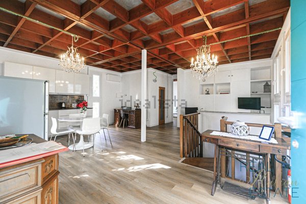 casa indipendente in vendita a Deiva Marina in zona Piazza