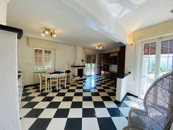 appartamento in vendita a Deiva Marina in zona Piazza