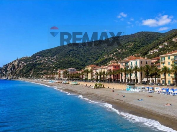 appartamento in vendita a Deiva Marina in zona Piazza