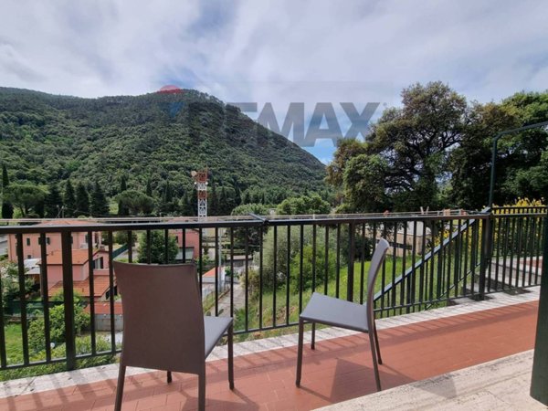 appartamento in vendita a Deiva Marina in zona Piazza