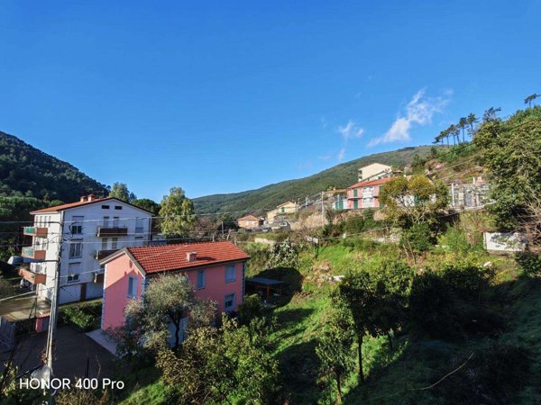 appartamento in vendita a Deiva Marina in zona Mezzema