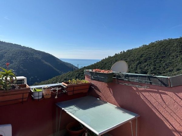 appartamento in vendita a Deiva Marina in zona Mezzema