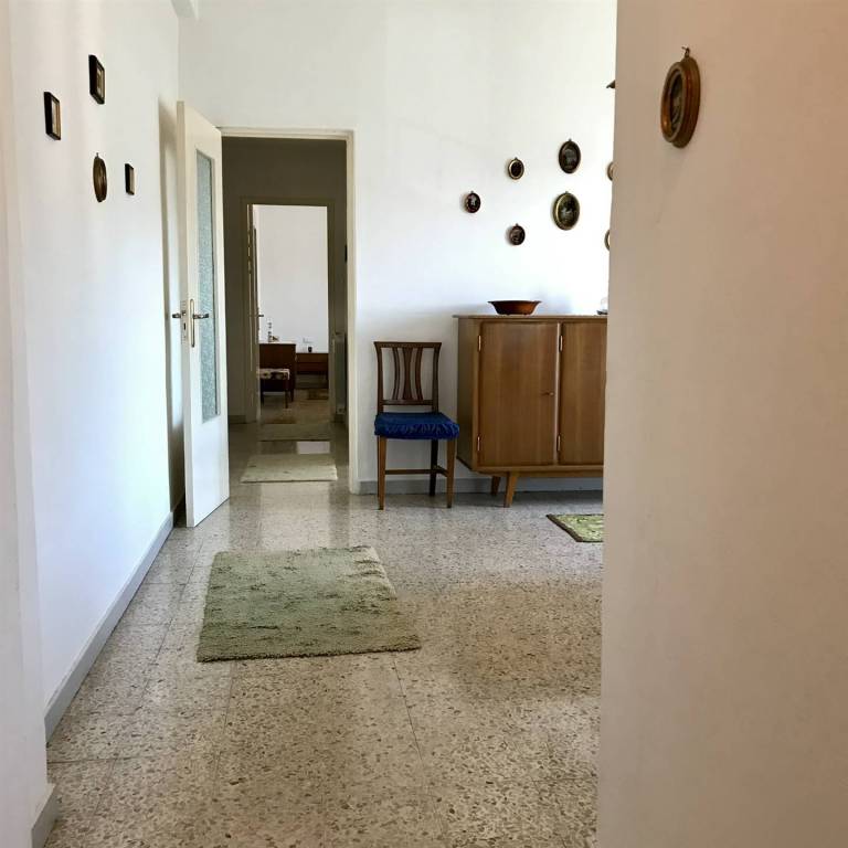 appartamento in vendita a Follo in zona Piana Battolla