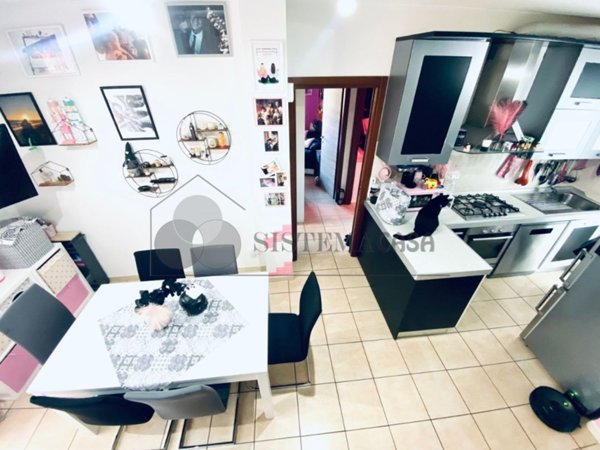appartamento in vendita a Follo