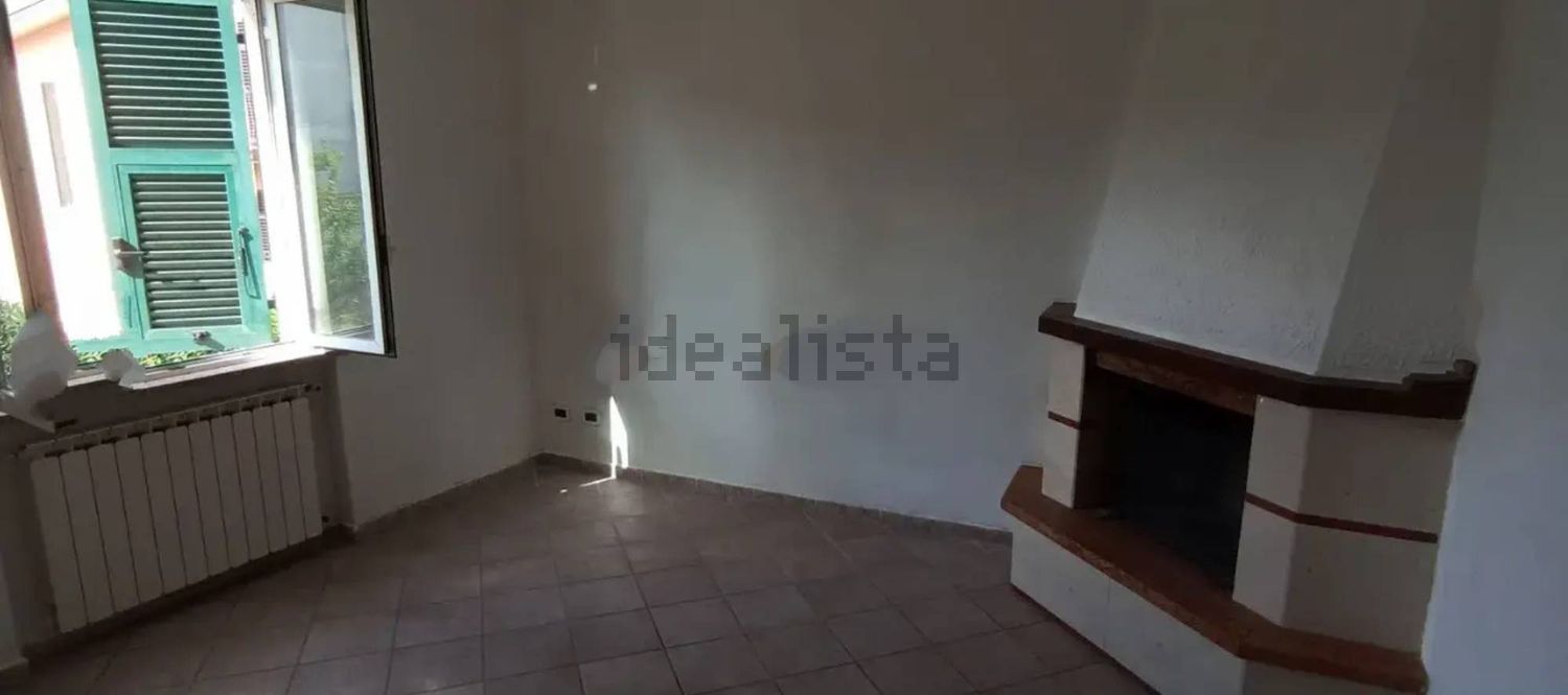 appartamento in vendita a Follo in zona Piano di Follo