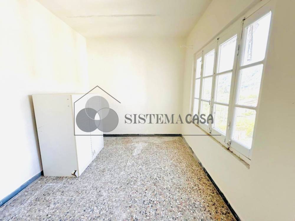 appartamento in vendita a Follo in zona Piana Battolla