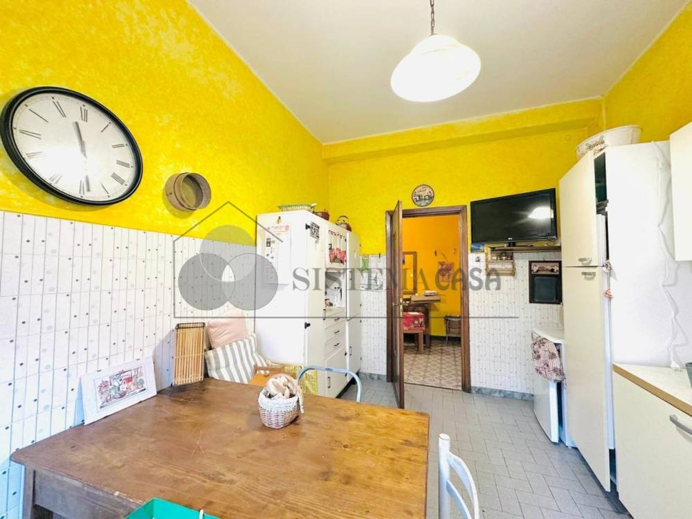 appartamento in vendita a Follo