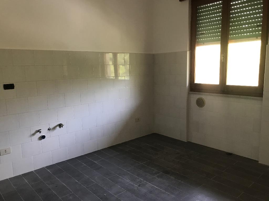 appartamento in vendita a Follo in zona Valdurasca