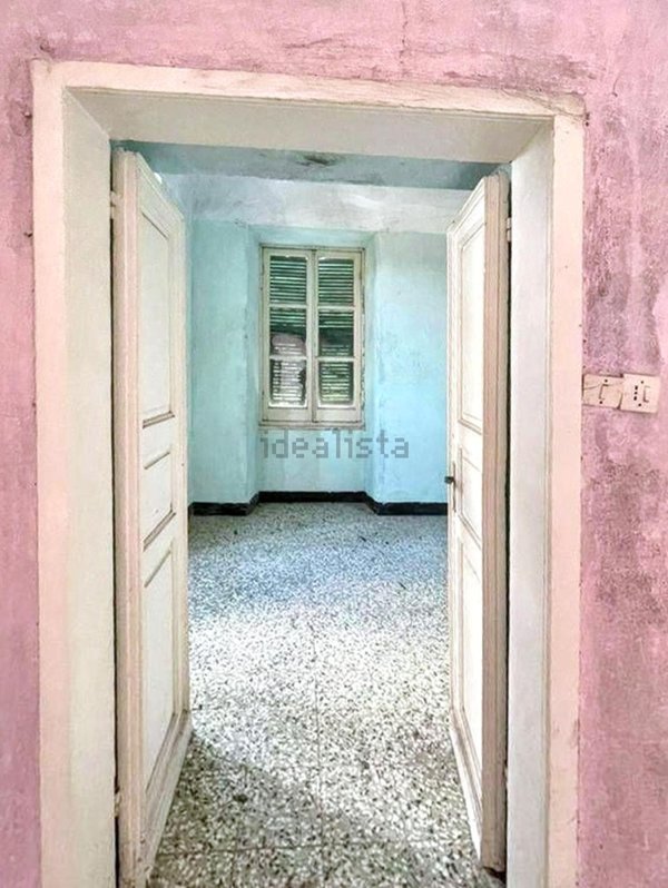 appartamento in vendita a Follo in zona Bastremoli