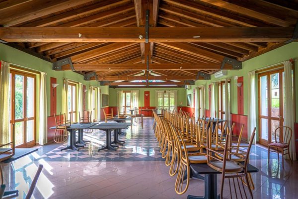 appartamento in vendita a Follo