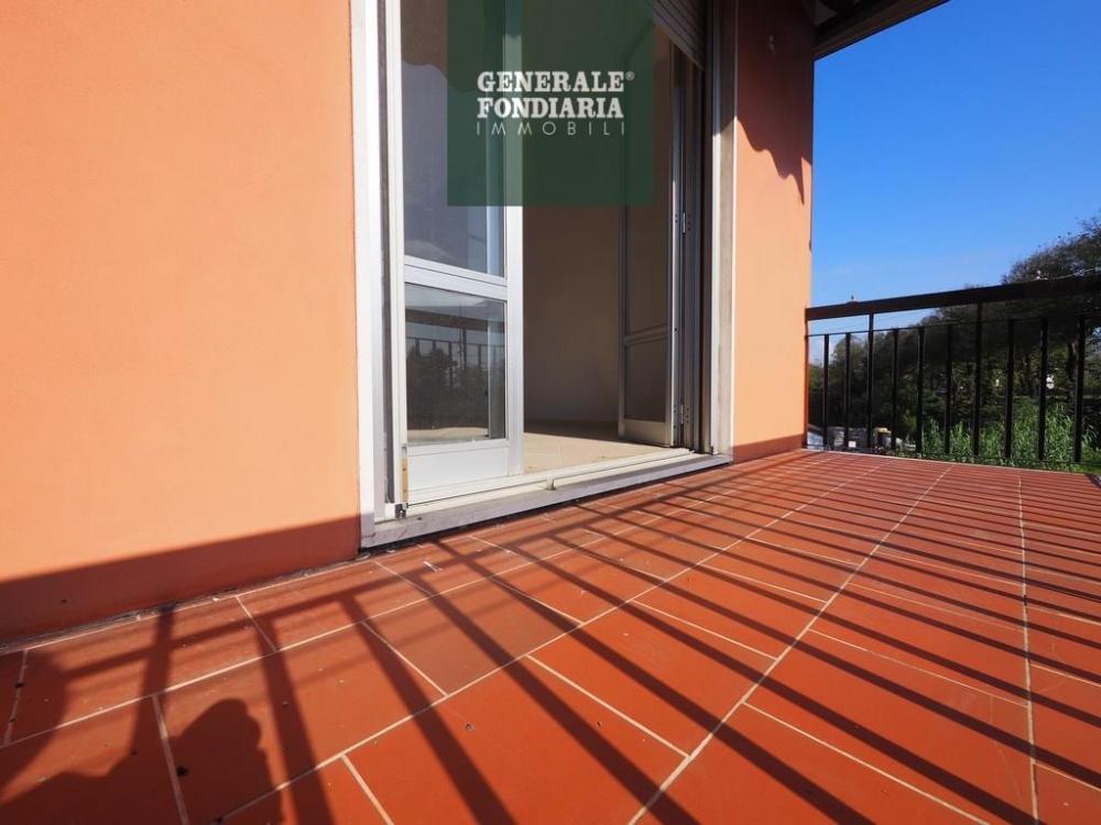 appartamento in vendita a Follo