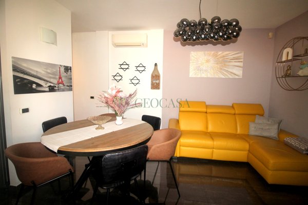 appartamento in vendita a Follo