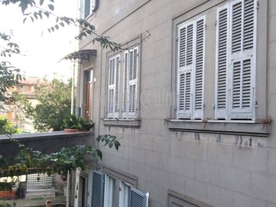 appartamento in vendita a Follo