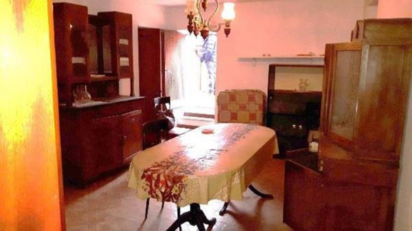 appartamento in vendita a Follo in zona Bastremoli