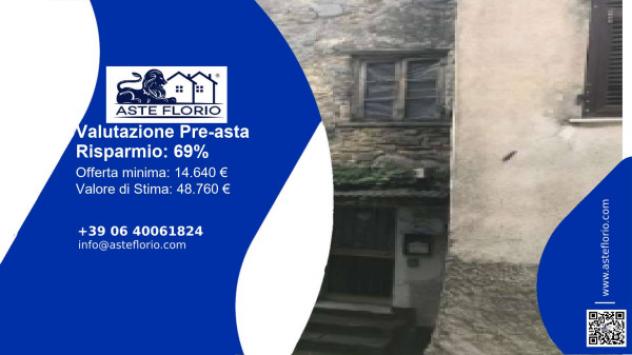 appartamento in vendita a Follo in zona Carnea