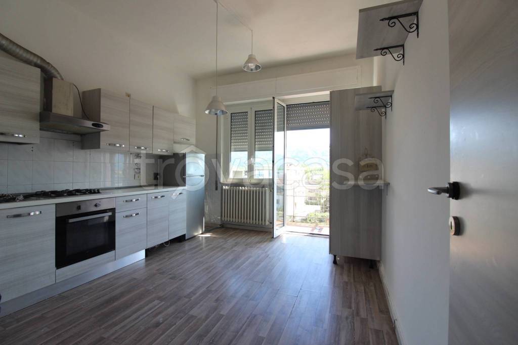appartamento in vendita a Follo in zona Piano di Follo