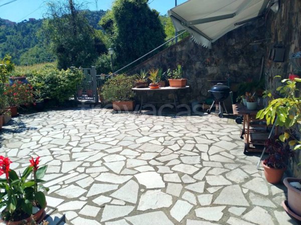 appartamento in vendita a Follo
