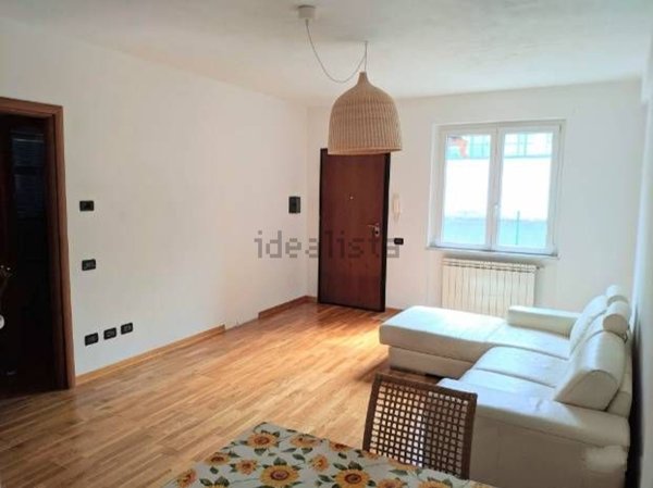 appartamento in vendita a Follo