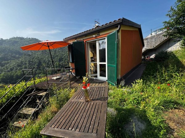 casa indipendente in vendita a Follo in zona Piano di Follo
