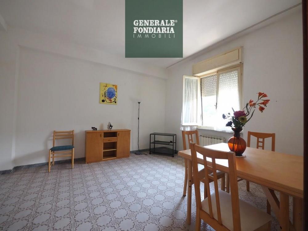 appartamento in vendita a Follo