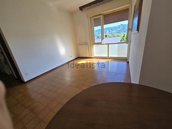 appartamento in vendita a Follo in zona Piano di Follo