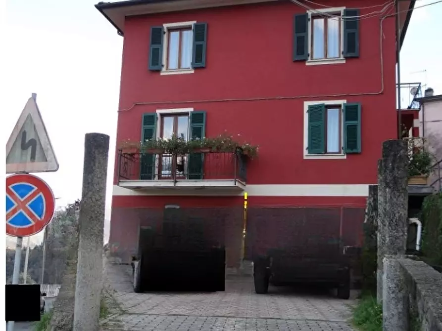casa indipendente in vendita a Follo in zona Bastremoli