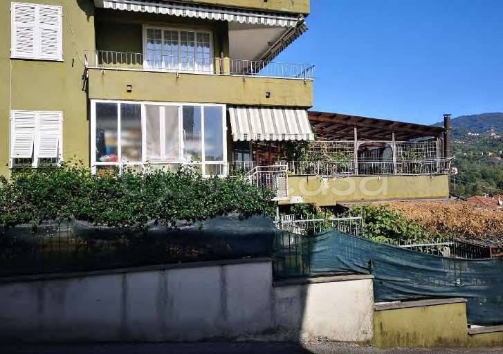 appartamento in vendita a Follo in zona Piana Battolla