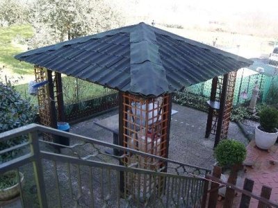 casa indipendente in vendita a Follo