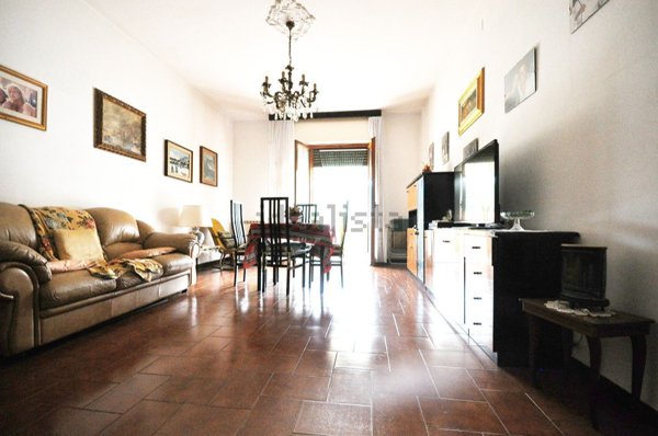 appartamento in vendita a Follo