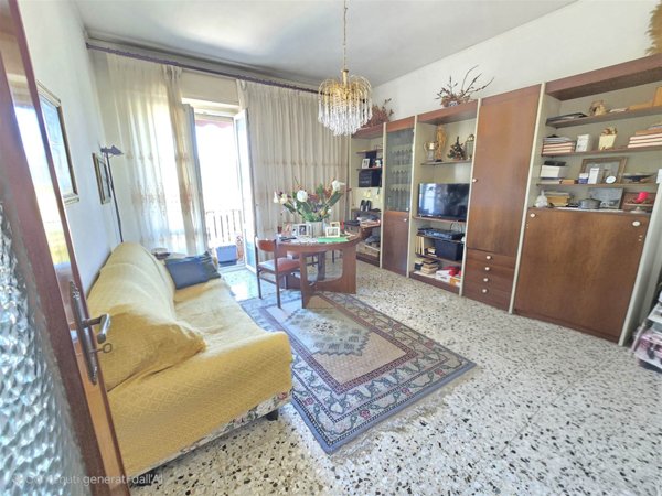 appartamento in vendita a Follo in zona Piano di Follo