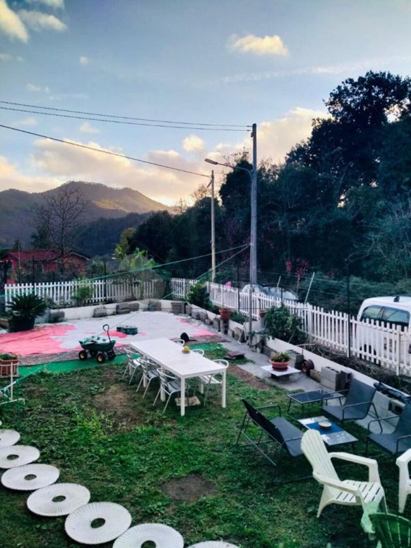 appartamento in vendita a Follo