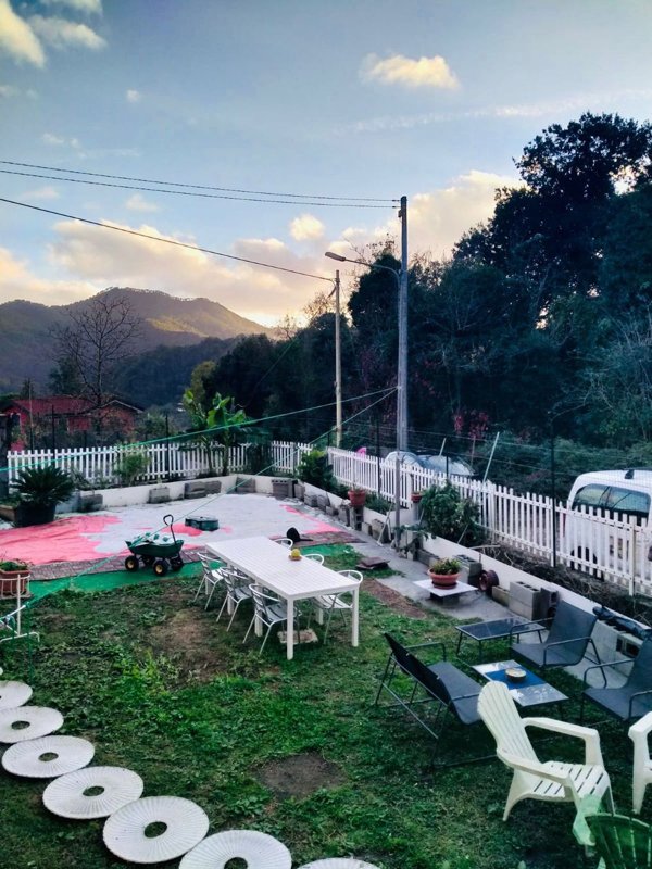 appartamento in vendita a Follo