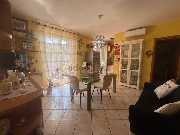 appartamento in vendita a Follo