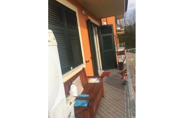 appartamento in vendita a Follo