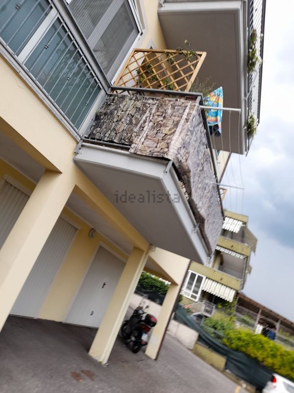 appartamento in vendita a Follo